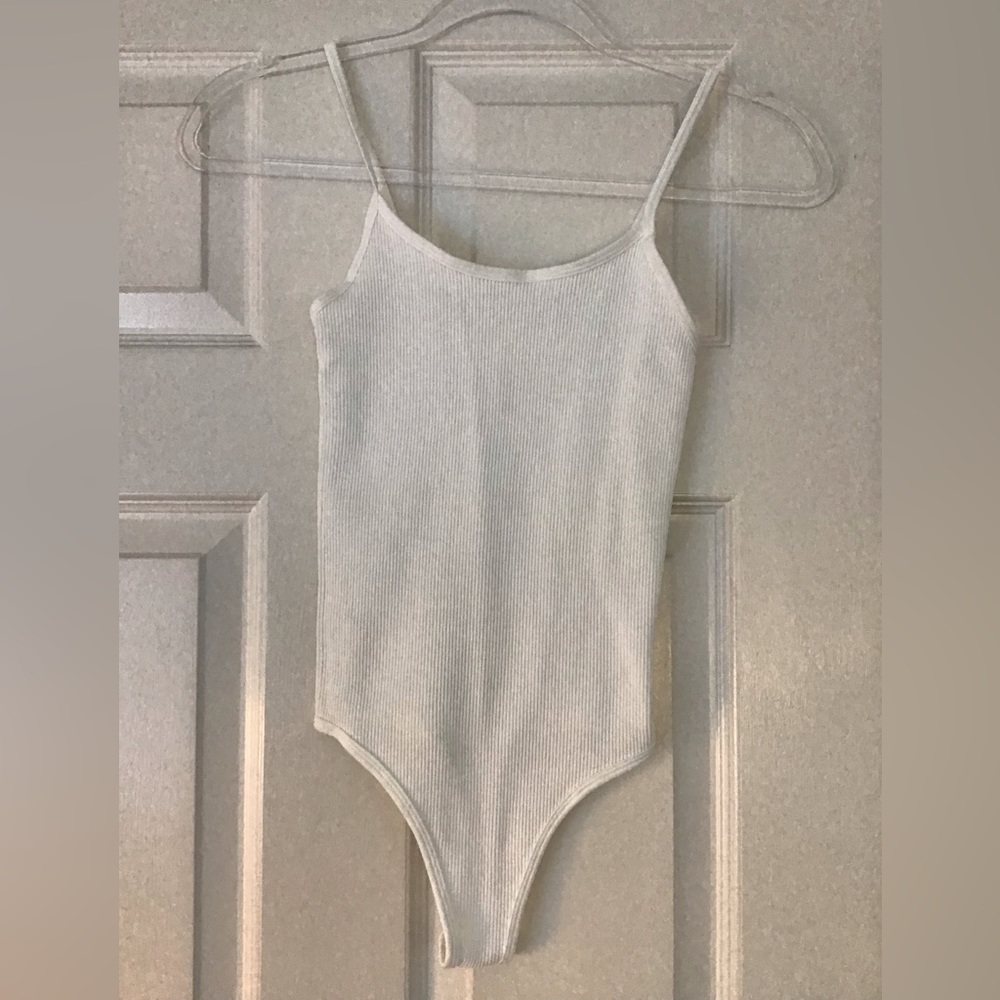COMMANDO Round Neck Ribbed Bodysuit | Size M/L - Picture 5 of 8